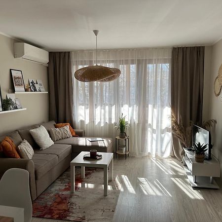 Samuil Apartment Burgas Bagian luar foto
