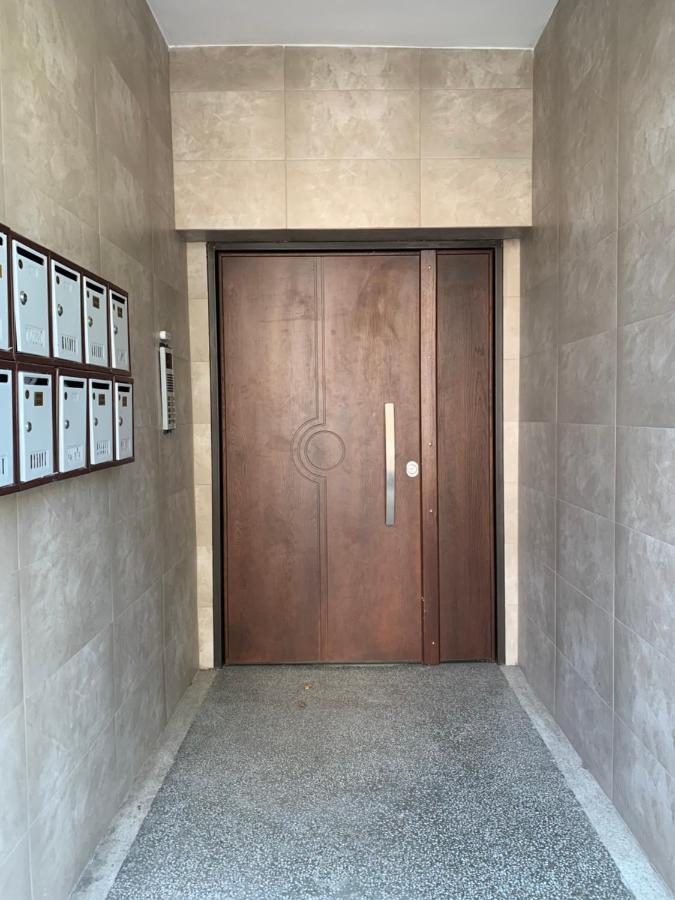 Samuil Apartment Burgas Bagian luar foto